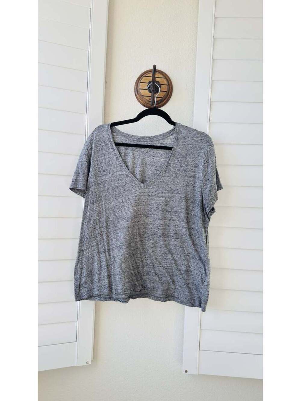 Madewell Whisper Cotton V-Neck Tee - Size XL